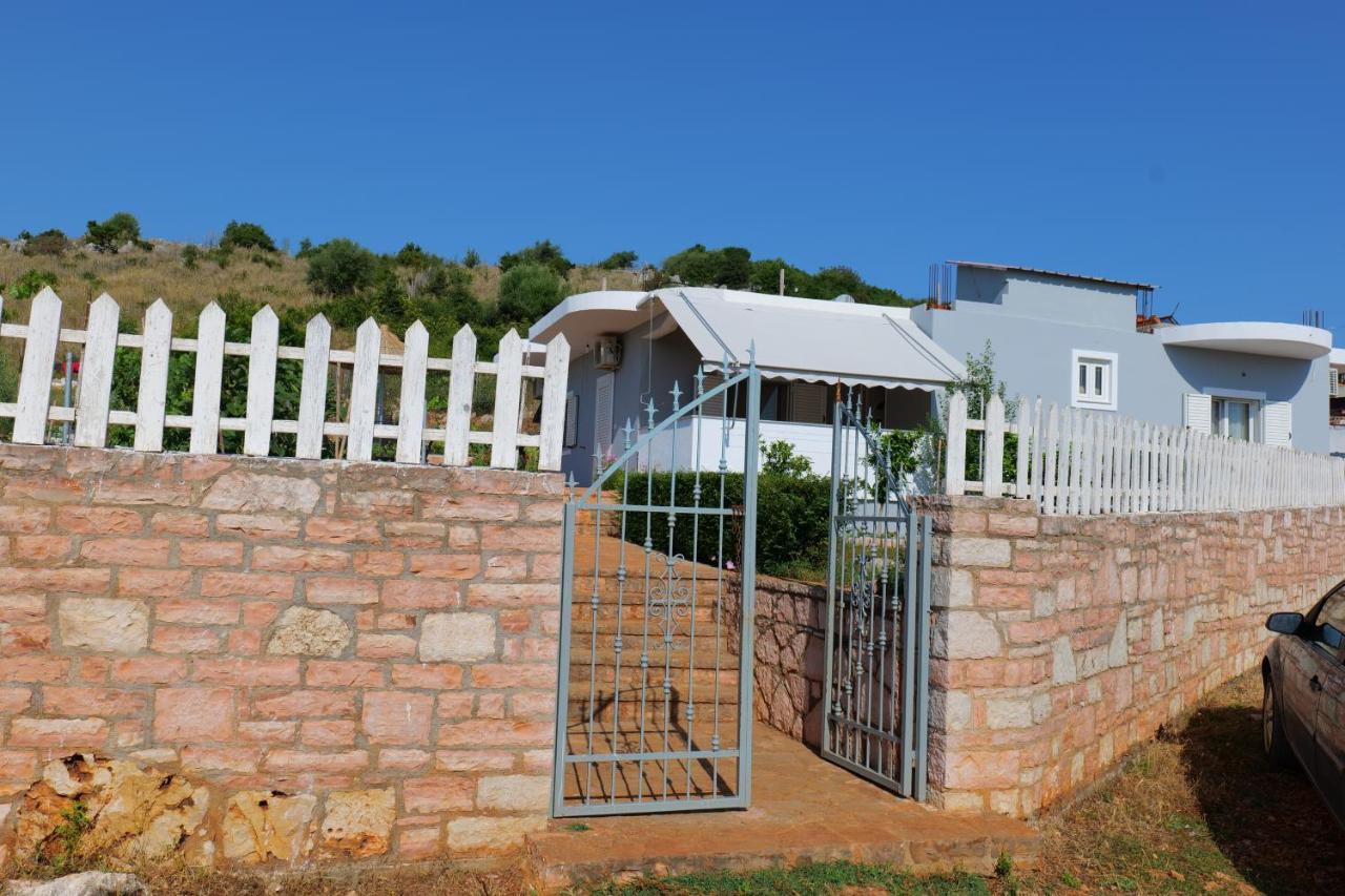 Vila Osmanaj Ksamil Bagian luar foto