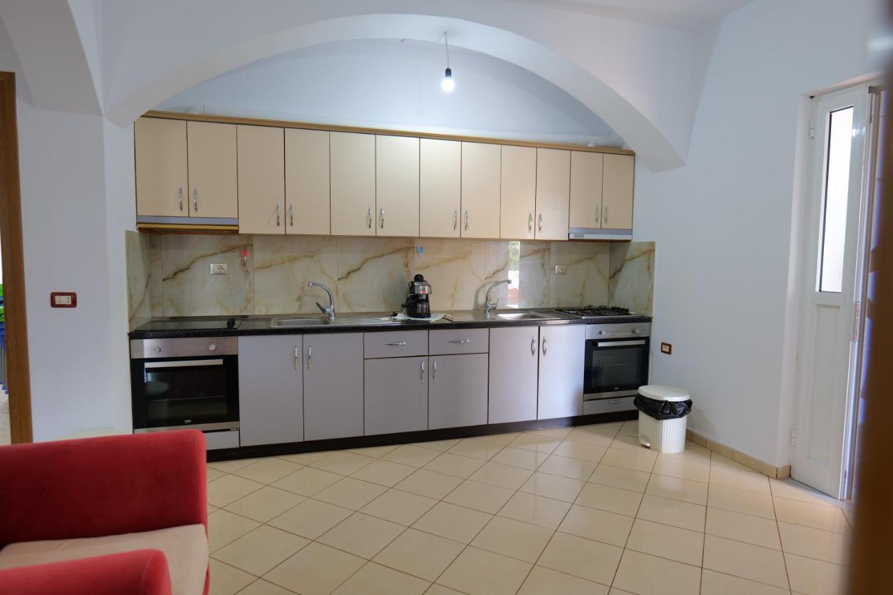 Vila Osmanaj Ksamil Bagian luar foto